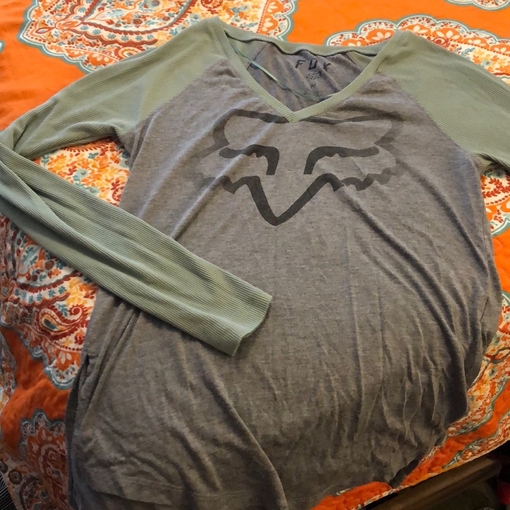 Fox women’s shirt